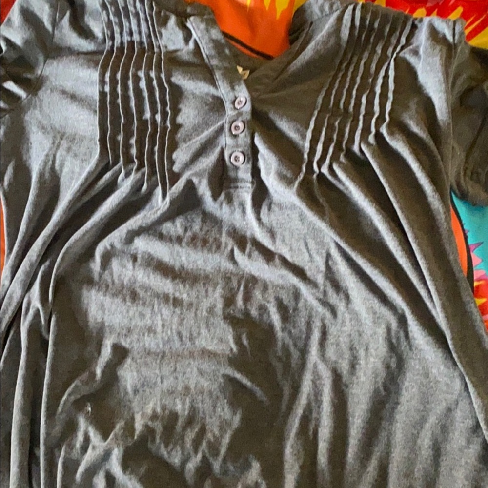 XL ouncuty tee(shirt sleeve)